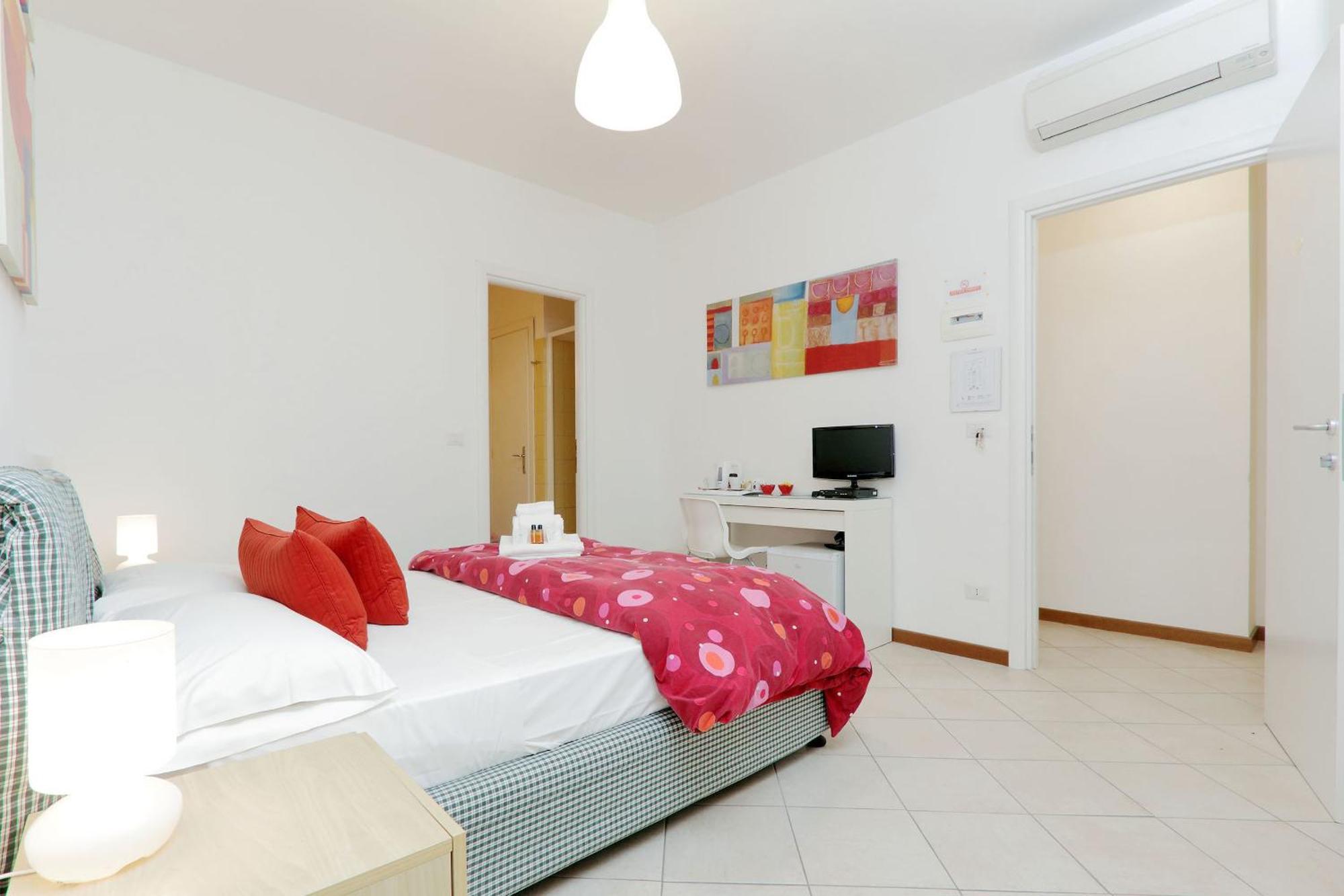 Affittacamere Alessia&Calliope Rome Room photo